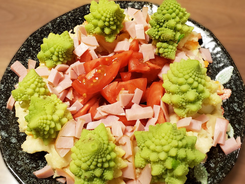 【京都産】　ロマネスコ　1kg（300〜500g/個、2〜4個）