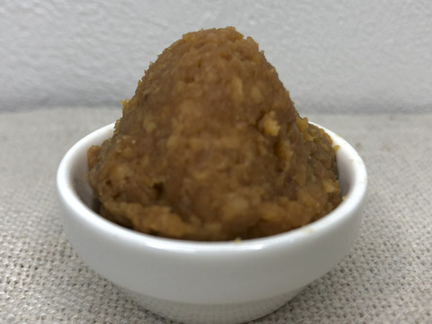 【自然栽培】の米と大豆でできた味噌 麹の甘みが美味しい♪ 青大豆味噌 500ｇ