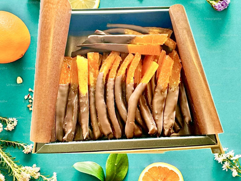 【甘夏ピールショコラBOX】特別な贈り物にも、自分へのご褒美にもおすすめのチョコレート!!