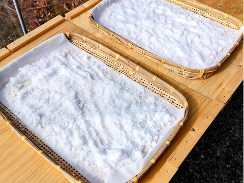 和歌山　本州最南端からの贈り物　熟成釜焚き天日塩　100ｇ