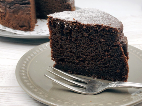 自然栽培米と大豆を使ったグルテンフリー　お米のガトーショコラ