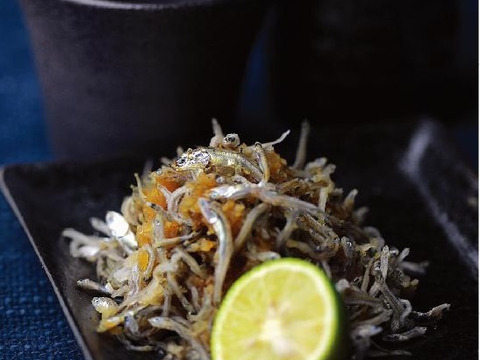 人気ナンバー1のちりめん500gと鉄板ひじき！かえりまで？　食べチョクアワード1位石野水産のこれ定番【福袋】！！お一人1回！‼おまとめ同梱はOKですが　いつも買う人が待ってでも買っちゃう激得