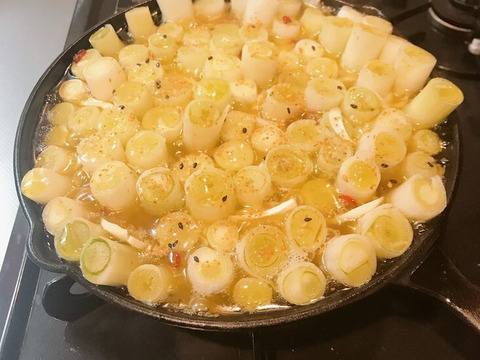 「白ネギ」とろ〜り柔らか♡甘さある長ネギ～カットネギこだわりの果物堆肥2㎏80サイズ＜白い部分のみ1/3に切って箱に詰めてお届けします！＞