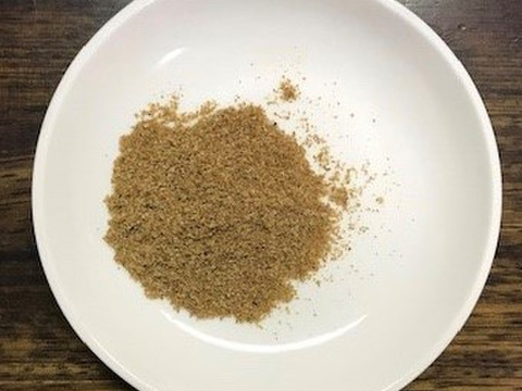 金ごまパウダー　【栄養タップリ、自然栽培金ごまのおからを粉末にしました】