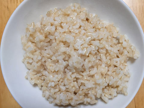 新嘗祭に佐賀県産にこまる玄米の新米です。