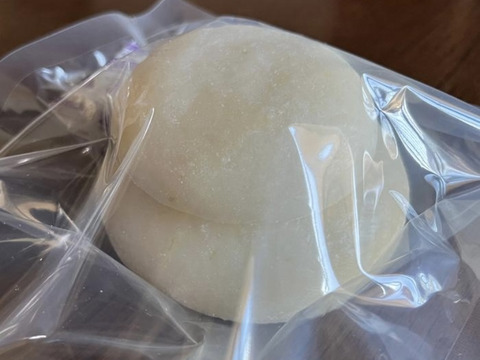 新潟県産　手作り無添加鏡餅もち　モチ  おもち  1個　(828)