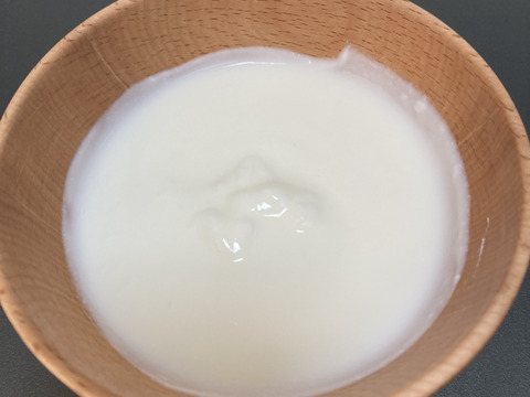 【ギフト】グラスフェッドジャージー牛のカップヨーグルト（生乳100%無糖）10個セット