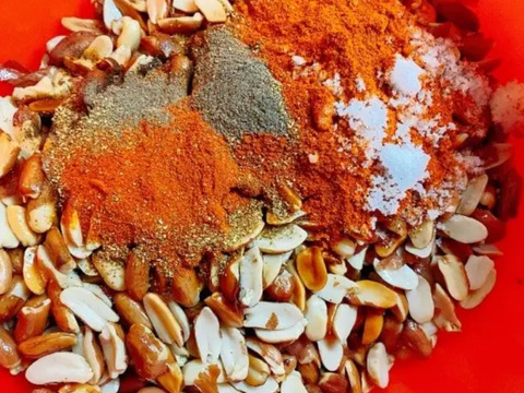 フライドガーリックとピーナッツのおつまみスナック50g×３p【冬ギフト】