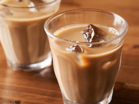 【投稿CP商品】4種お試し★牛乳＋コーヒー牛乳＋飲むヨーグルト＋食べるヨーグルト