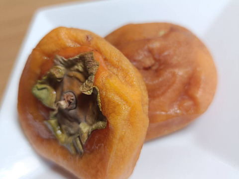 よそべいの琥珀干柿（神農家の干柿）