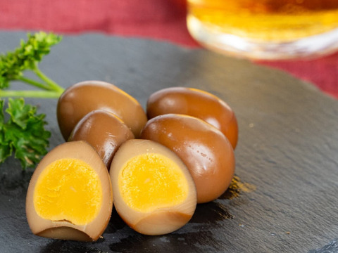 【期間限定初物】若鳥の産んだ初産みうずらの卵100個＋うずらの燻製卵5個入り5袋(冷蔵便）