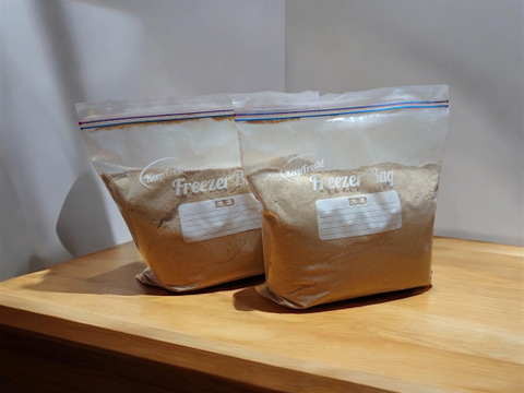 【南魚沼産】農薬を減らして育てたお米の「自家製新鮮生米ぬか」 2kg