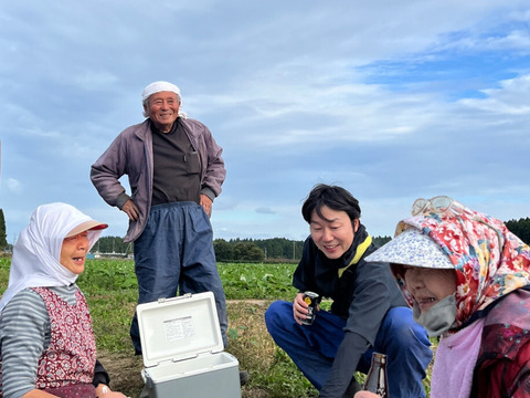 【農家体験！】にんにくの王様　青森にんに『白玉王』の“生”にんにく特大玉2kg
「生にんにく、食べたことありますか？」【贈答用～特別に感謝している人への特別な贈り物～】