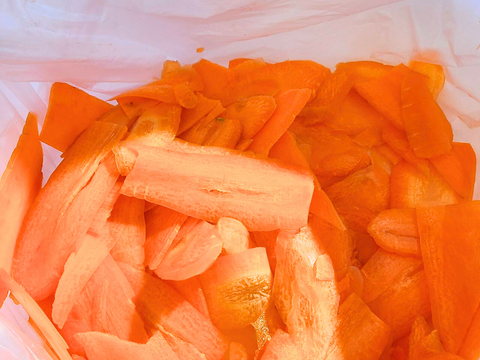 さっとひと振りにんじんプラス。 茨城県産『にんじんパウダー』200g