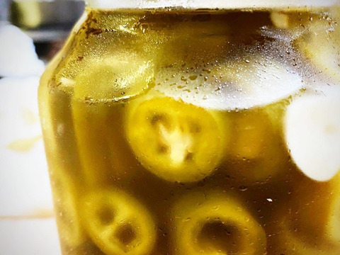 【なくなり次第終了！】ピクルスやサルサソースで大人気！ピリ辛青唐辛子ハラペーニョ1kg