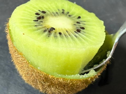 【送料500円引】甘くて美味しいキウイフルーツ 中サイズ ※追熟剤入り