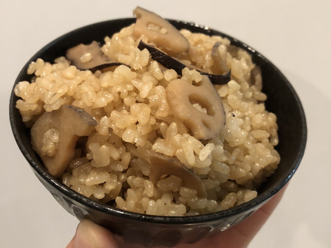 【自然栽培】甘くてシャキシャキ！ご馳走畑のご馳走れんこん　珍しい静岡県産（ご家庭用・2000円分）