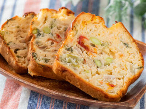 ドライ野菜のケークサレ　小麦　1本