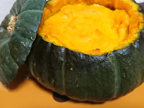 レンジで温めるだけ！ホクホクして甘い坊っちゃんかぼちゃ(3.5㎏~4㎏)