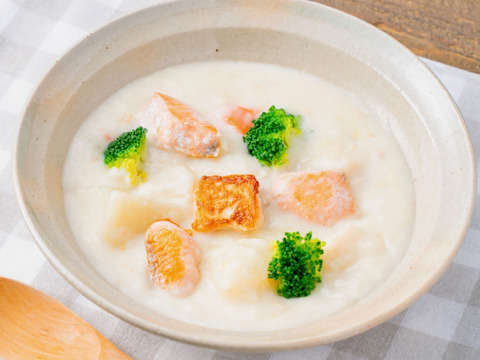 【便利で美味しい】秋サケサイコロカット／200g入4パック（３Ｄ冷凍）