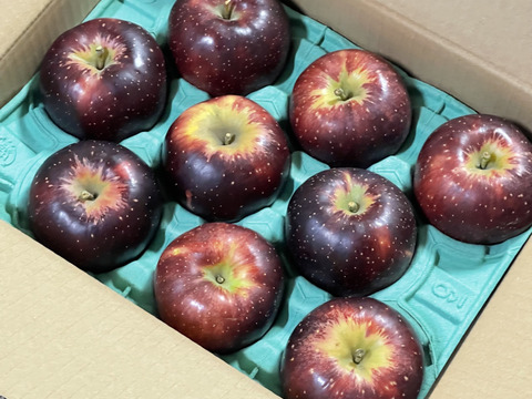 発送中🍎急いでください🏃‍♀️【色も濃い味も濃い】秋映3キロ箱 6玉