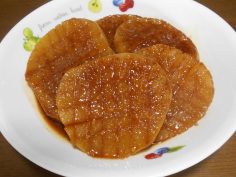 鏡水の伝統野菜 島大根（1本約2.5kg）