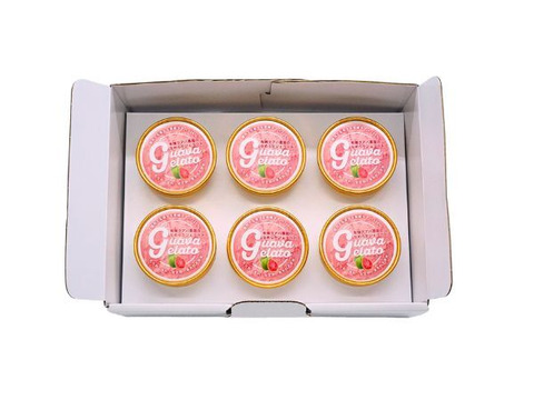 かわいいピンクのジェラートアイス「有機グアバ農園のなめらかジェラート」