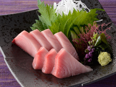 新星！養殖スマ(媛スマ)冷凍皮付ロイン(400g以上) 2パック/箱