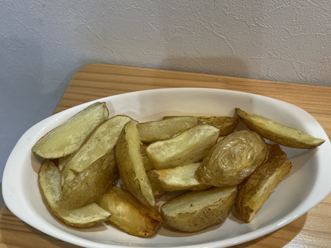 メークイン　70グラム前後小玉　1キロ