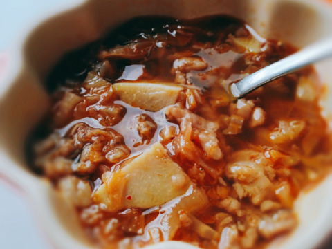 自家製キムチのピリ辛スープ