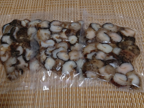 食べきりサイズ！柔らかい！
小泊産！冷凍なまこ100g×10パック