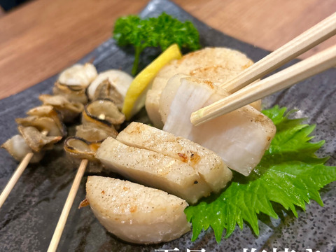 日間賀島産❗️《貝が旬》
（旨味抜群）『平貝‼︎』8枚‼︎下処理をして、特大貝柱、紐、玉を分けて真空で送ります！
《今が旬の高級貝特売❗️》