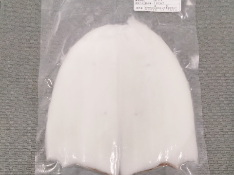 『イカの王様』長崎県産アオリイカ
下処理済み　身　ゲソ　軟骨　冷凍パック