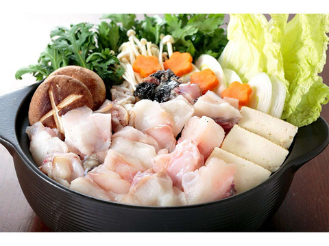 激安❗️卸価格‼️ 高級料亭で使用されているアンコウ❗　鮟鱇　青森産　キアンコウ
1匹4〜6kg 余った他の魚があればサービスで同梱致します⭐️