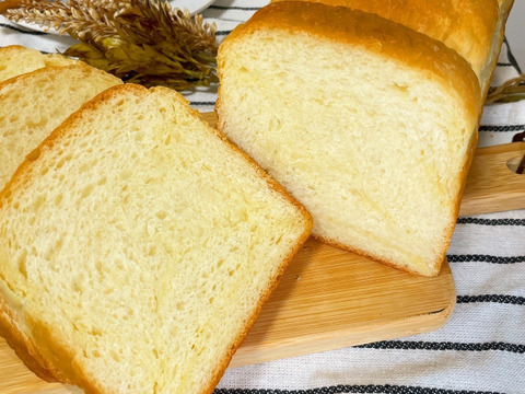 じゅわっともちっ♪【塩バター食パン2斤】森のくまさん(熊本県産米)使用！！