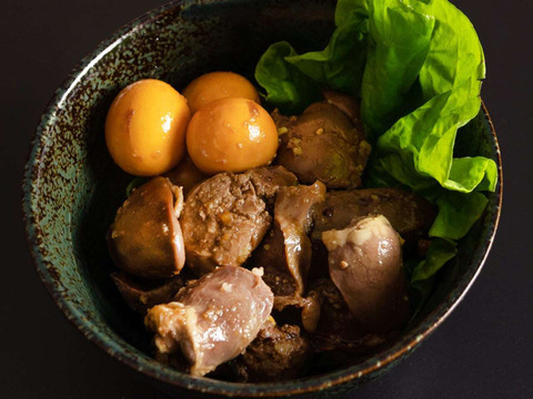 温めるだけ！新鮮モツの甘辛煮♪大摩桜 手作り「鶏もつ煮」(冷凍）