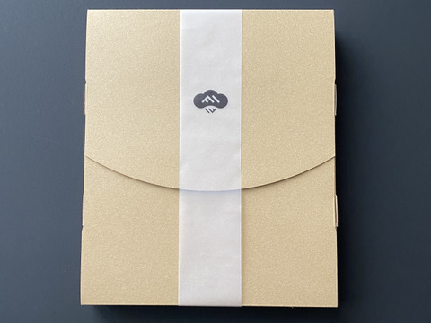 ＊5月1日から値上げすることになりました。今月末まで今の価格なので、この機会にぜひ！自分に、大切な方へ、、【ギフトBOX】   新月(味付のり)2袋・満月（焼きのり）2袋入り