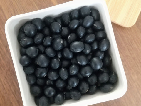 【北海道十勝産】黒大豆（1.2kg/レターパックで発送）