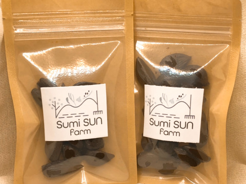 【農薬・化学肥料不使用栽培】青森県産ハネにんにく使用　自家製黒にんにく　お試し価格30g（30ｇ入りパック・１個）（ポスト投函便）