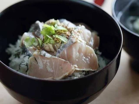 極上の旨みと甘味
サワラのたたき 3人前 (約300g)