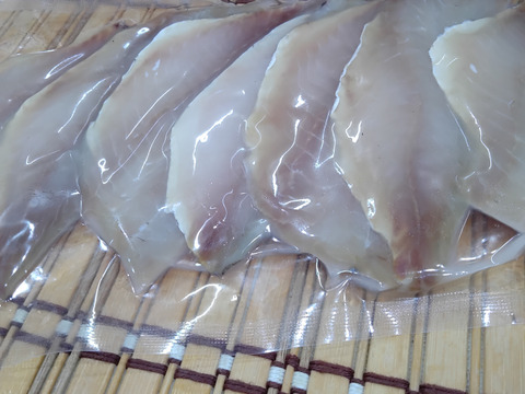 小泊産！【冷凍】チダイ生干し250g×3袋 (骨抜き)
焼くだけ！