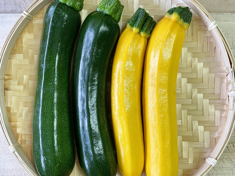 100％品質 濃甘！ズッキーニ2色 農薬・化学肥料不使用：埼玉県産の 4kg 野菜