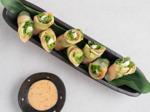 あふれ出す旨味！本桜鱒のスモークサーモン（50g×3個入り）