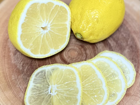 【送料相当分値引き中♪】【訳あり】【賞味期限間近】「璃の香」果汁200ml　レモン果汁無添加ストレート100％  3本セット