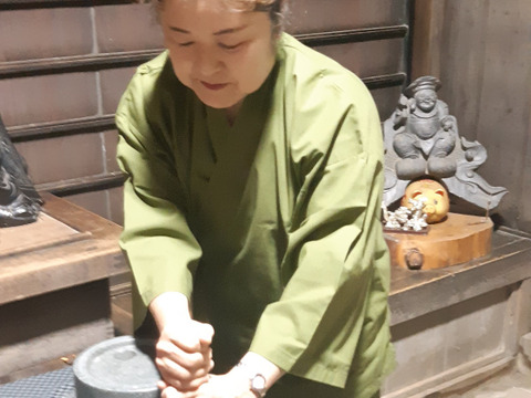 【ｸﾘｯｸﾎﾟｽﾄ対応】土用の丑・さわやかな柑橘の香り　石臼挽き粉山椒（青）３０グラム