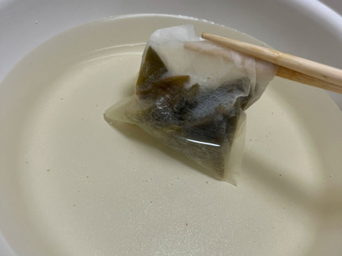 【新物】青森県佐井村産　天然根昆布　徳用300ｇ