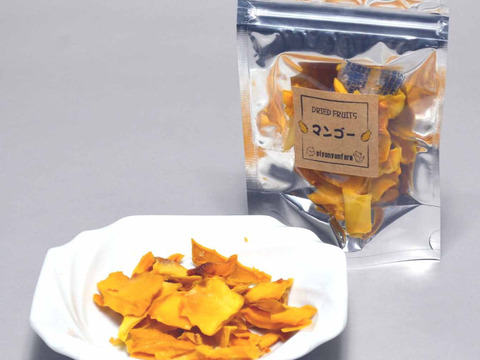 自然な味わい　国産ドライフルーツ（イチゴ・マンゴー・イチジク）！！