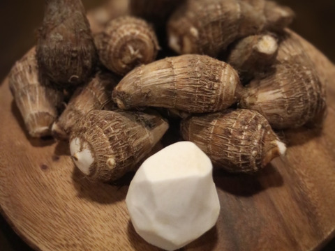 今が旬！里芋(愛媛農試V2号)のおいしさをお届け(3キロ)