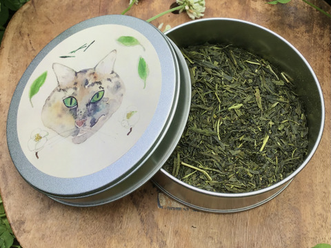 【プレゼントにどうぞ】スズキねこ農園の手摘み新茶 50g【ねこ缶入り】