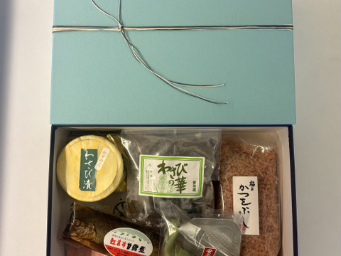 【父の日ギフト】【夏ギフト】創業100年以上信州の老舗がコラボ！究極のわさび丼♬極上晩酌贅沢8品セット☆彡